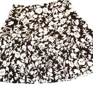 Women's Chaps 100% Cotton Black White Floral Print Flared Mini Skirt Size 12